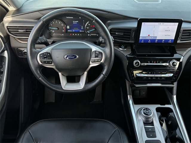 Certified 2021 Ford Explorer Limited w/ Equipment Group 301A image 11