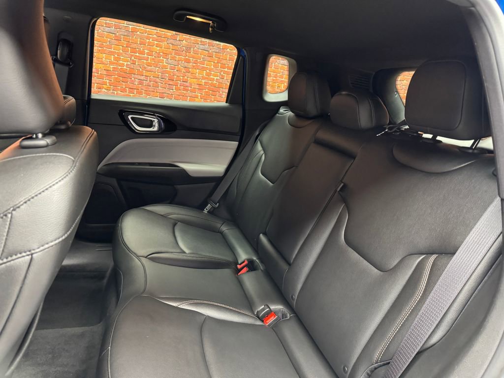 Used 2024 Jeep Compass Limited AWD/4WD image 27
