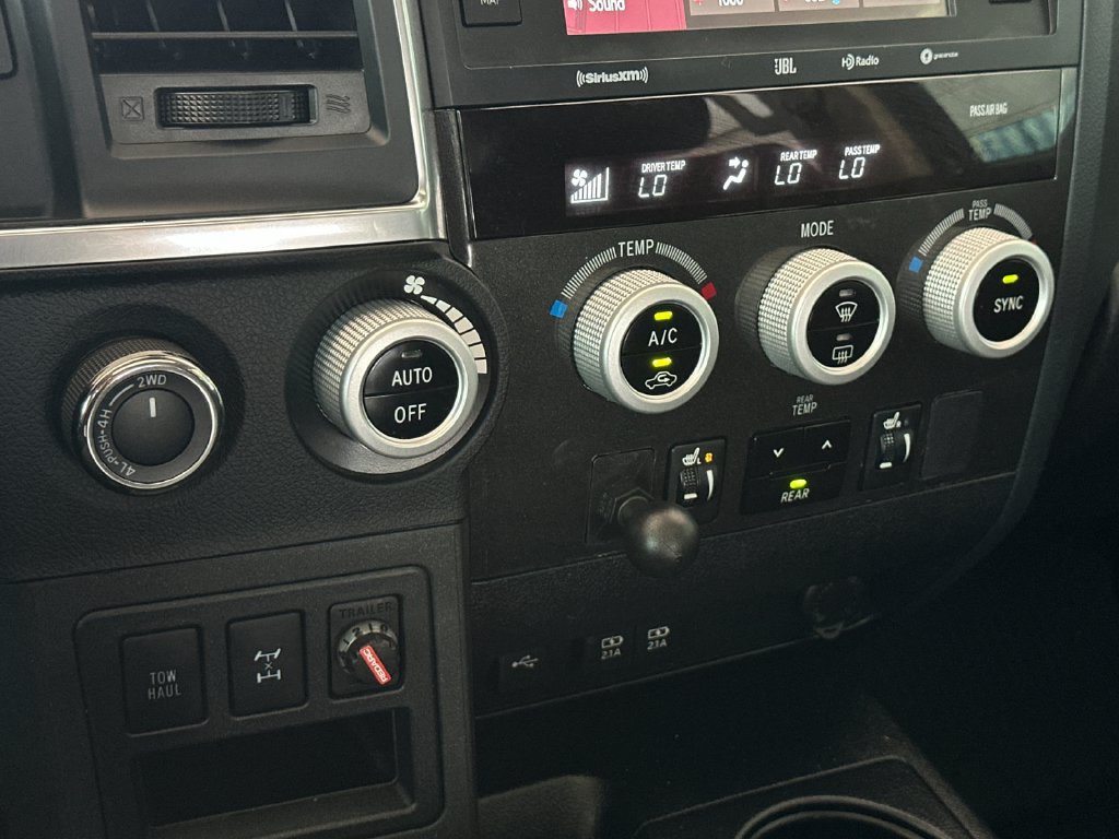 Used 2021 Toyota Sequoia TRD Pro AWD/4WD image 21