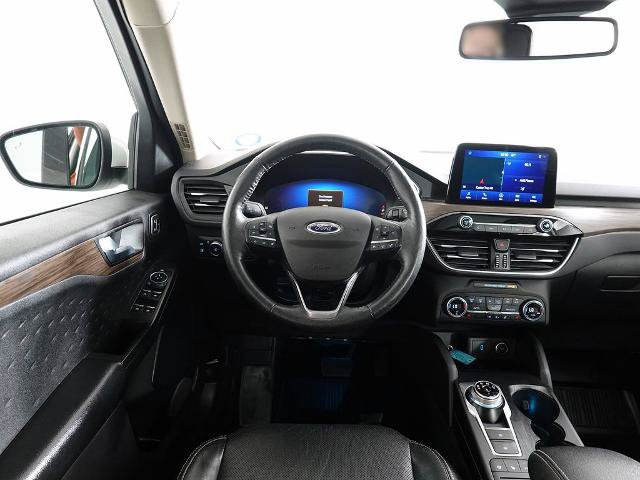 Certified 2020 Ford Escape Titanium AWD/4WD image 20
