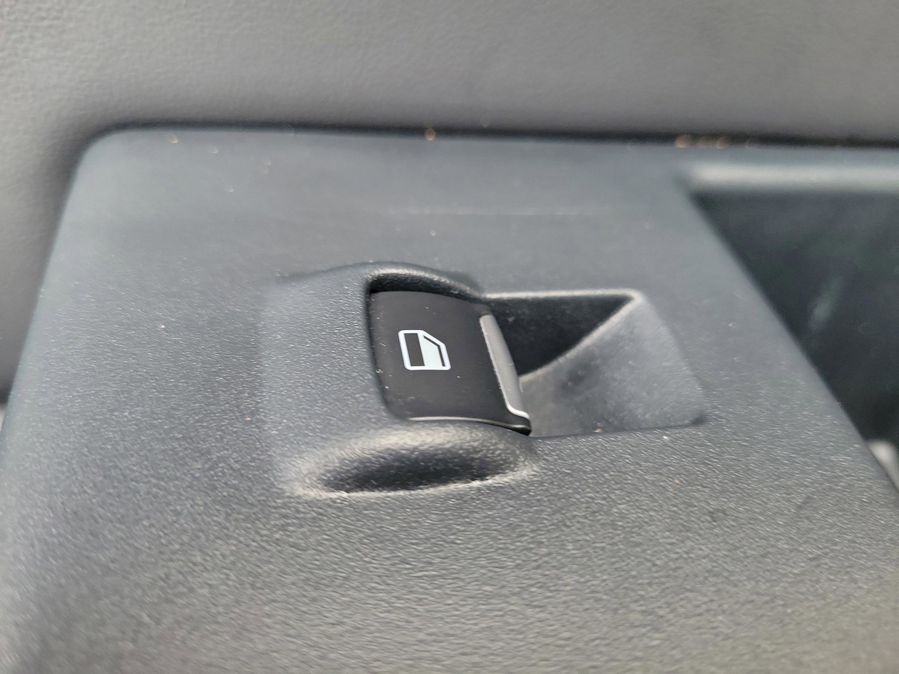 Certified 2024 Ford Expedition Limited image 15