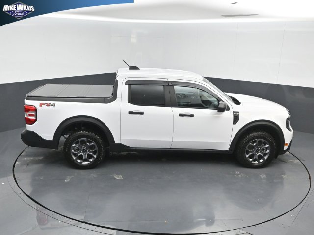Certified 2025 Ford Maverick XLT w/ Equipment Group 302A AWD/4WD image 16