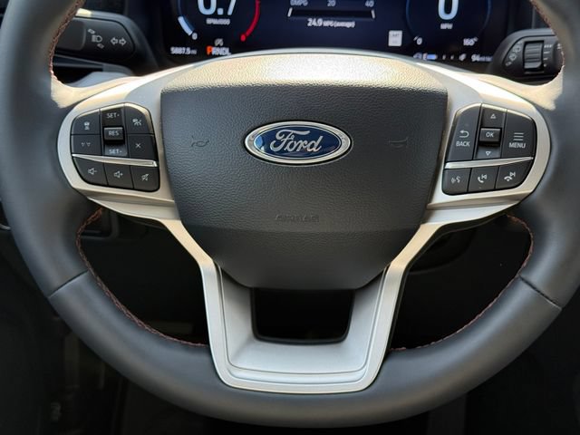Certified 2025 Ford Explorer Active w/ Active Comfort Package AWD/4WD image 30