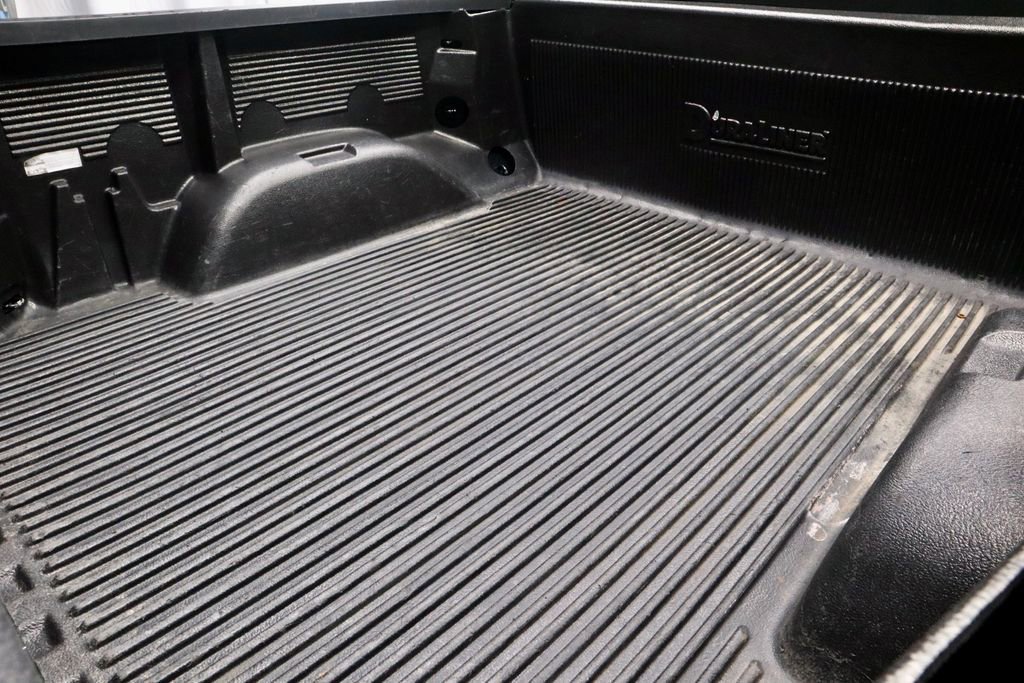 Used 2023 Chevrolet Silverado 1500 RST image 13