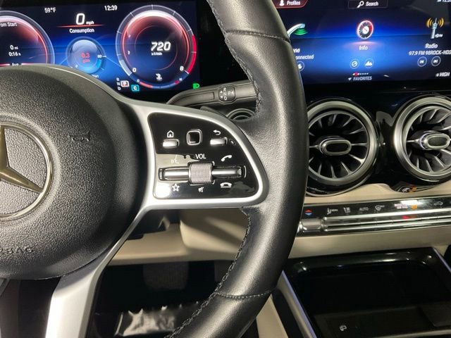 Used 2020 Mercedes-Benz GLB 250 image 24