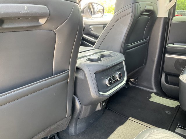 Certified 2025 Ford Expedition Max Platinum AWD/4WD image 12
