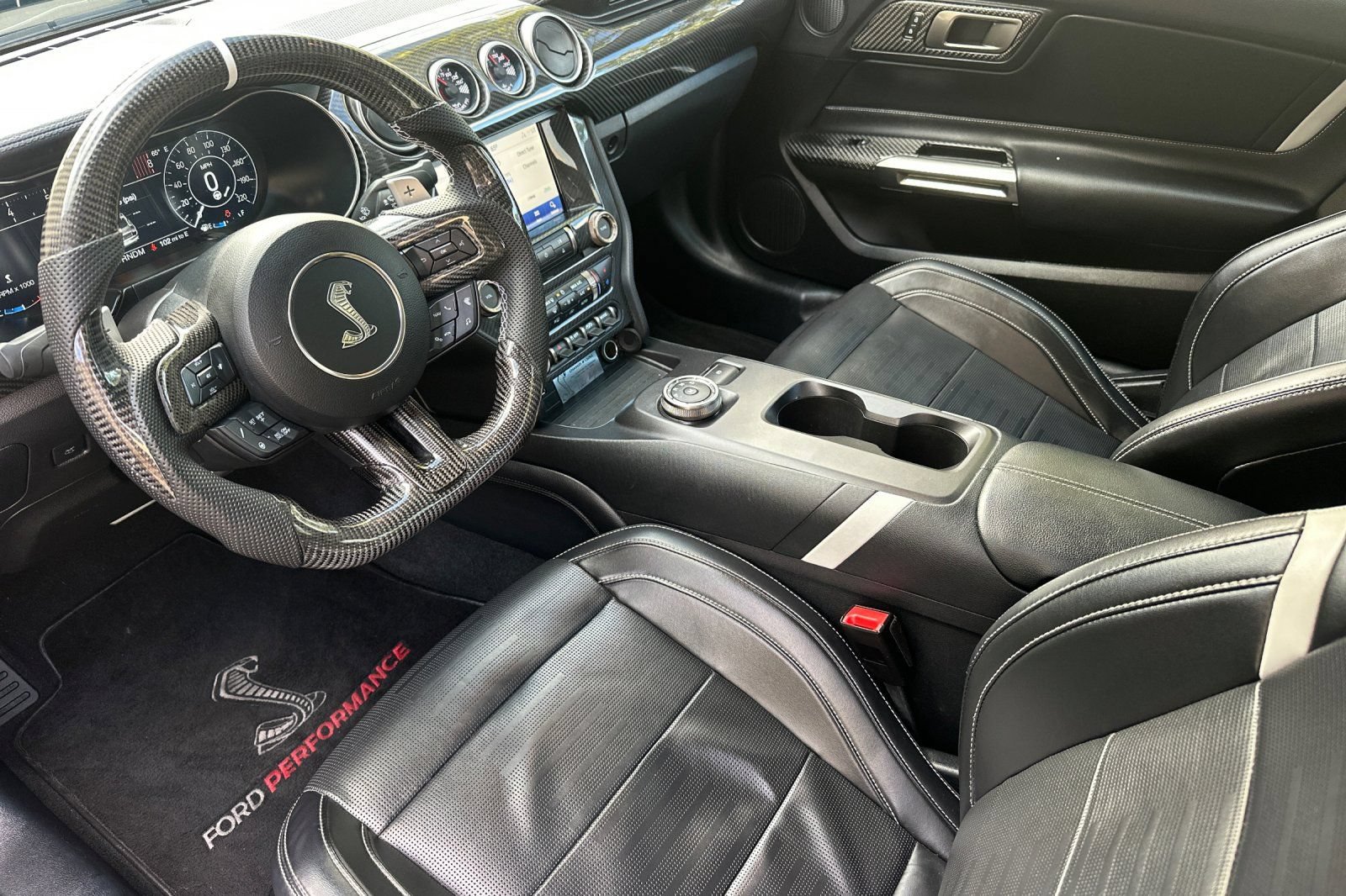 Certified 2020 Ford Mustang Shelby GT500 w/ Technology Package RWD image 10