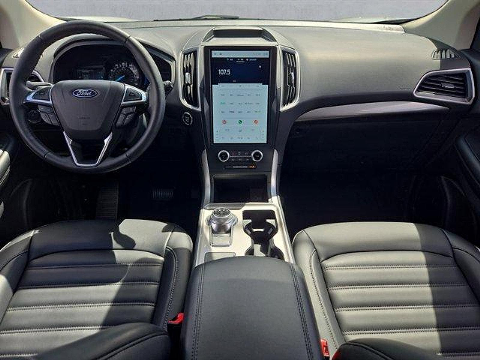 Certified 2024 Ford Edge SEL w/ Convenience Package AWD/4WD image 9
