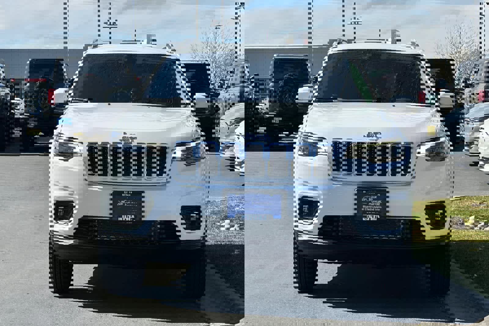 Used 2019 Jeep Cherokee Latitude Plus w/ Comfort/Convenience Group image 8