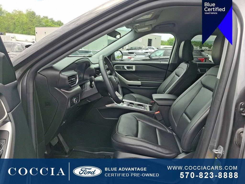 Certified 2023 Ford Explorer XLT w/ Equipment Group 202A AWD/4WD image 13