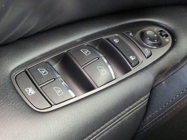 Used 2024 Nissan Armada SL w/ Midnight Edition Package image 32