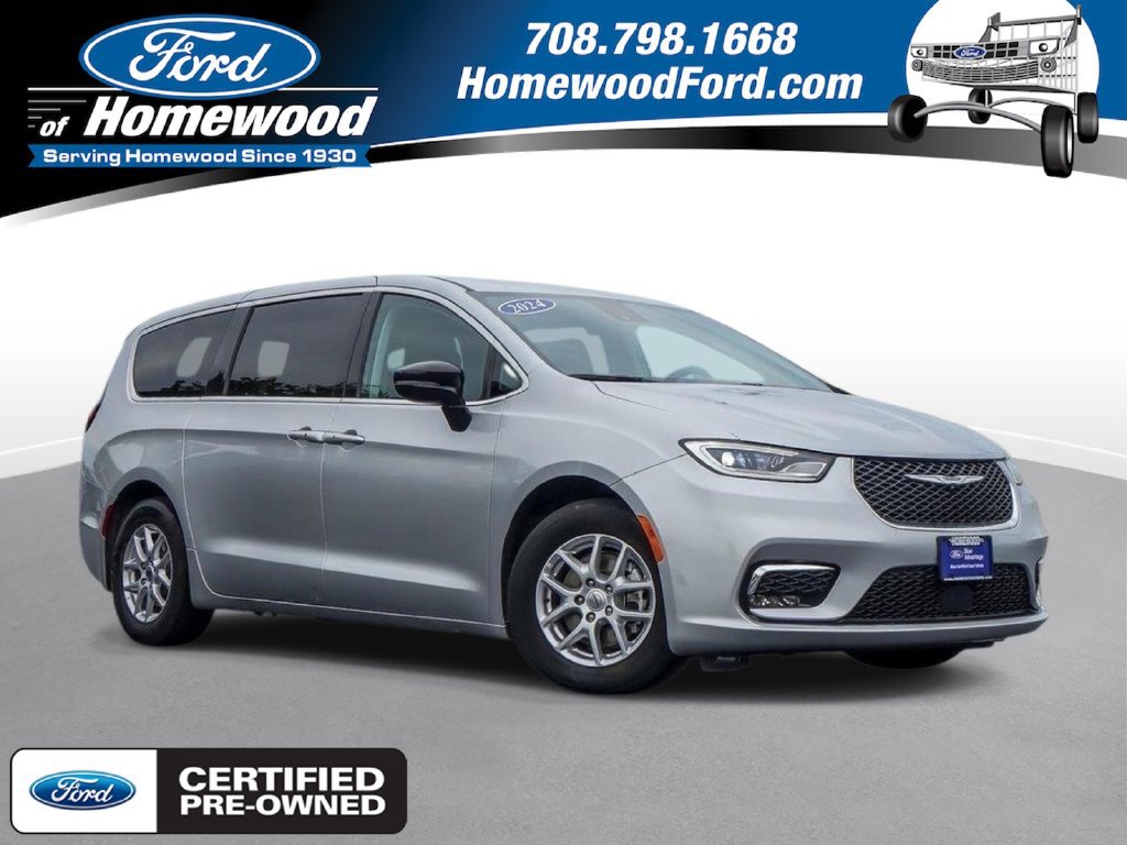 Used 2024 Chrysler Pacifica Touring-L FWD image 1