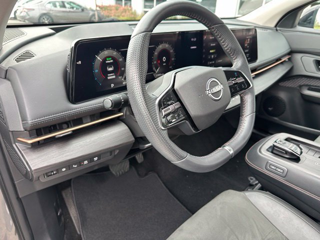 Used 2024 Nissan Ariya AWD image 19