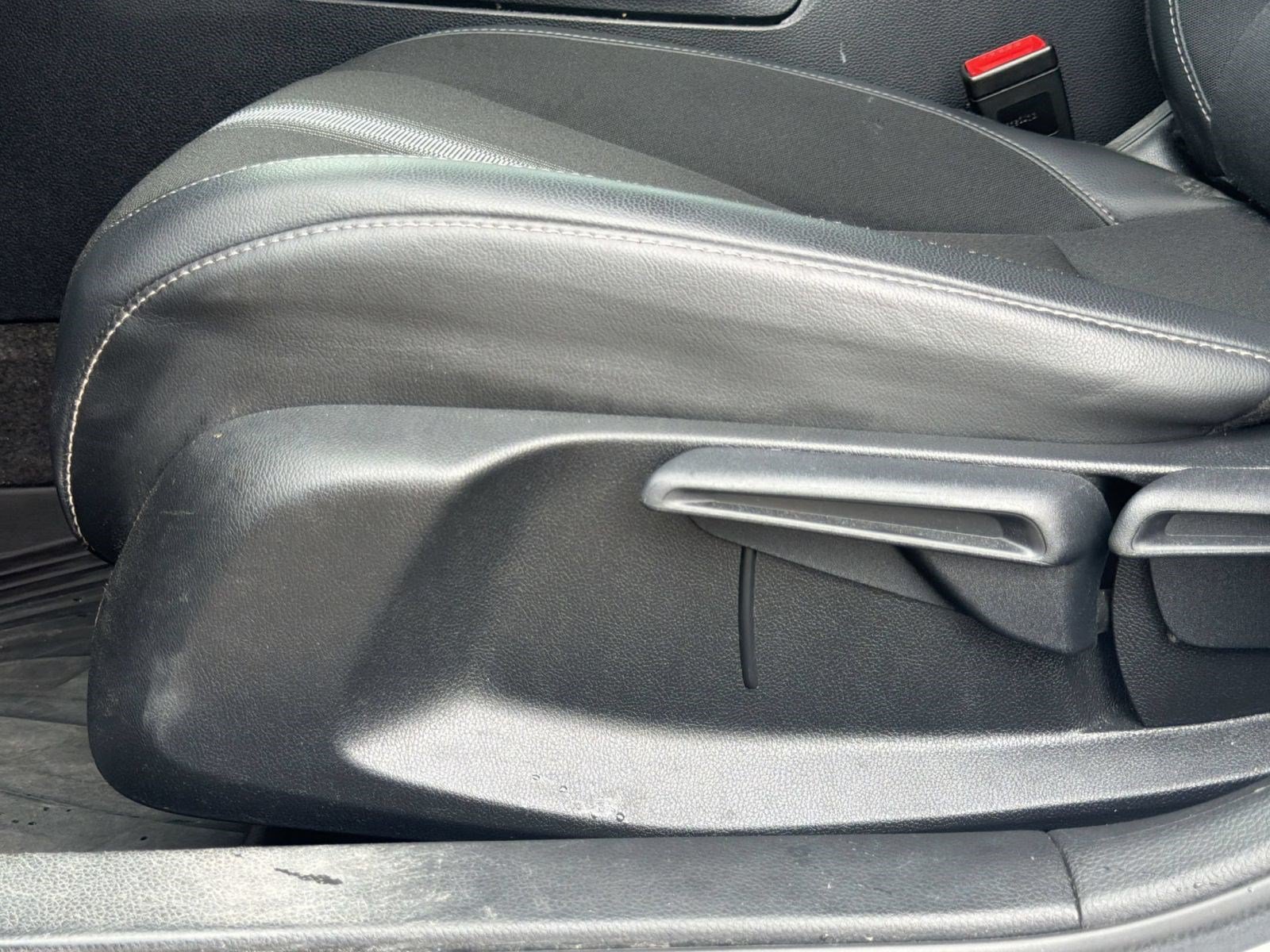 Used 2025 Honda Civic Sport image 15
