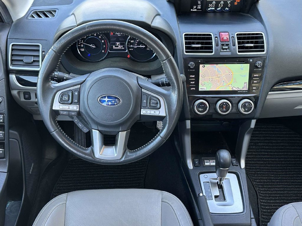 Used 2017 Subaru Forester 2.5i Limited AWD/4WD image 10