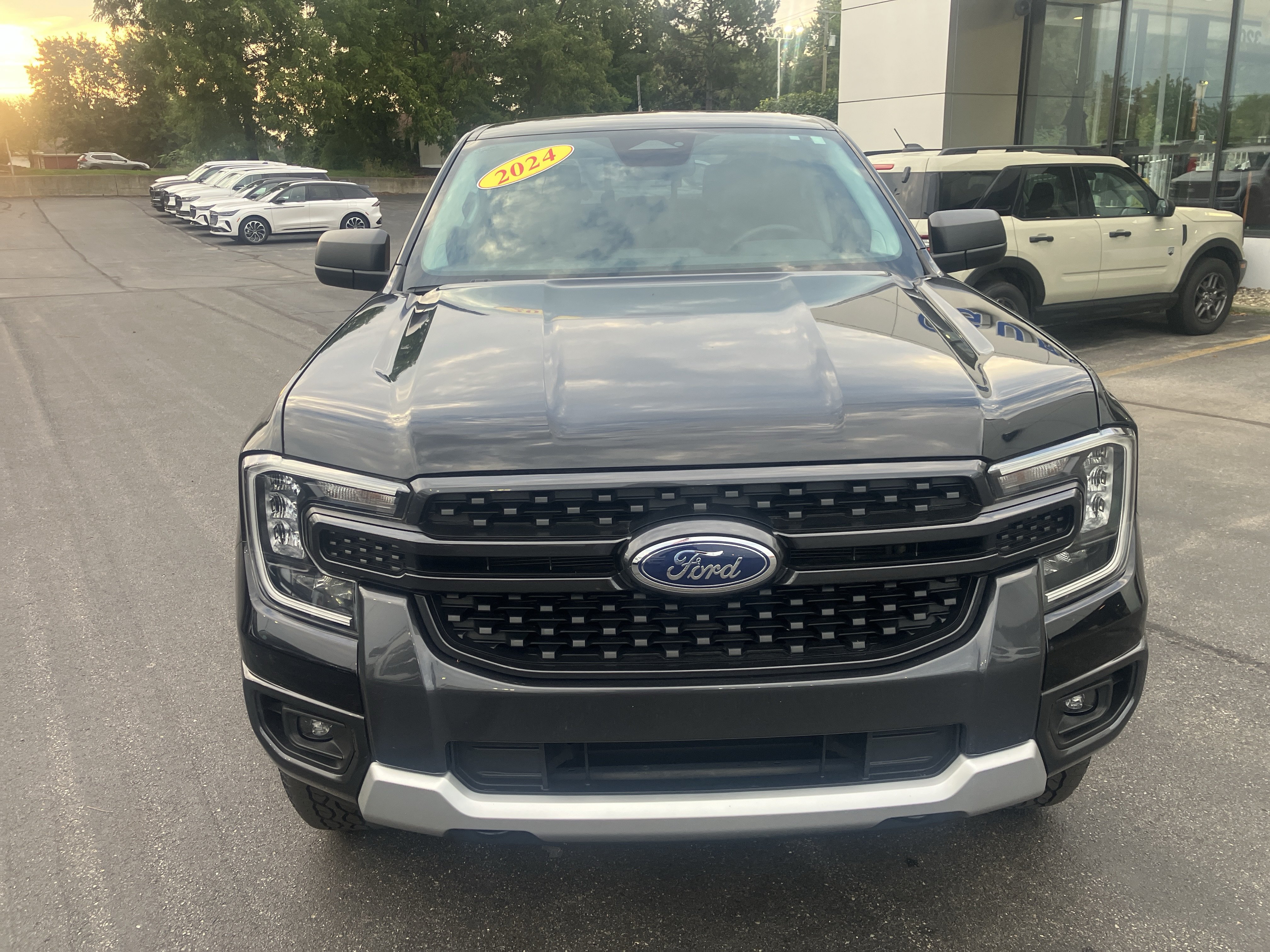 Certified 2024 Ford Ranger XLT AWD/4WD image 2
