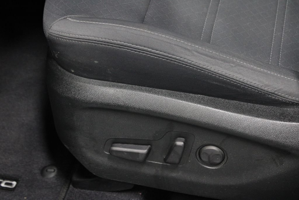 Used 2019 Kia Sorento AWD w/ LX Convenience Package image 22