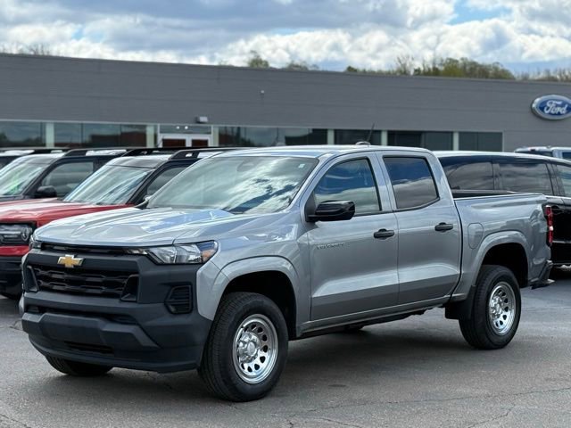 Used 2023 Chevrolet Colorado W/T w/ Safety Package RWD image 29