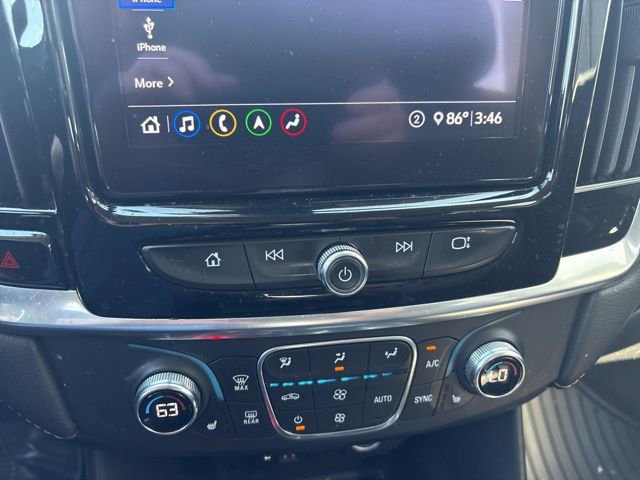 Used 2020 Chevrolet Traverse RS image 40