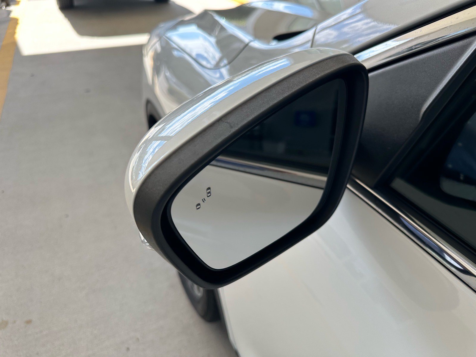 Certified 2020 Ford Escape Titanium AWD/4WD image 13