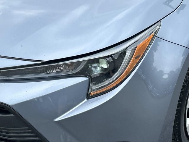 Used 2024 Toyota Corolla LE FWD image 9
