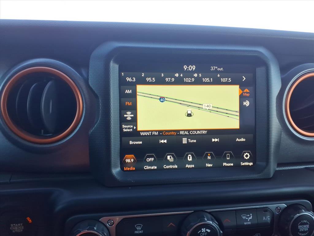 Used 2022 Jeep Gladiator Mojave w/ Trailer Tow Package image 18