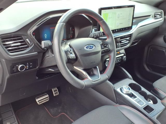 Certified 2023 Ford Escape ST-Line w/ Tech Pack #1 AWD/4WD image 14