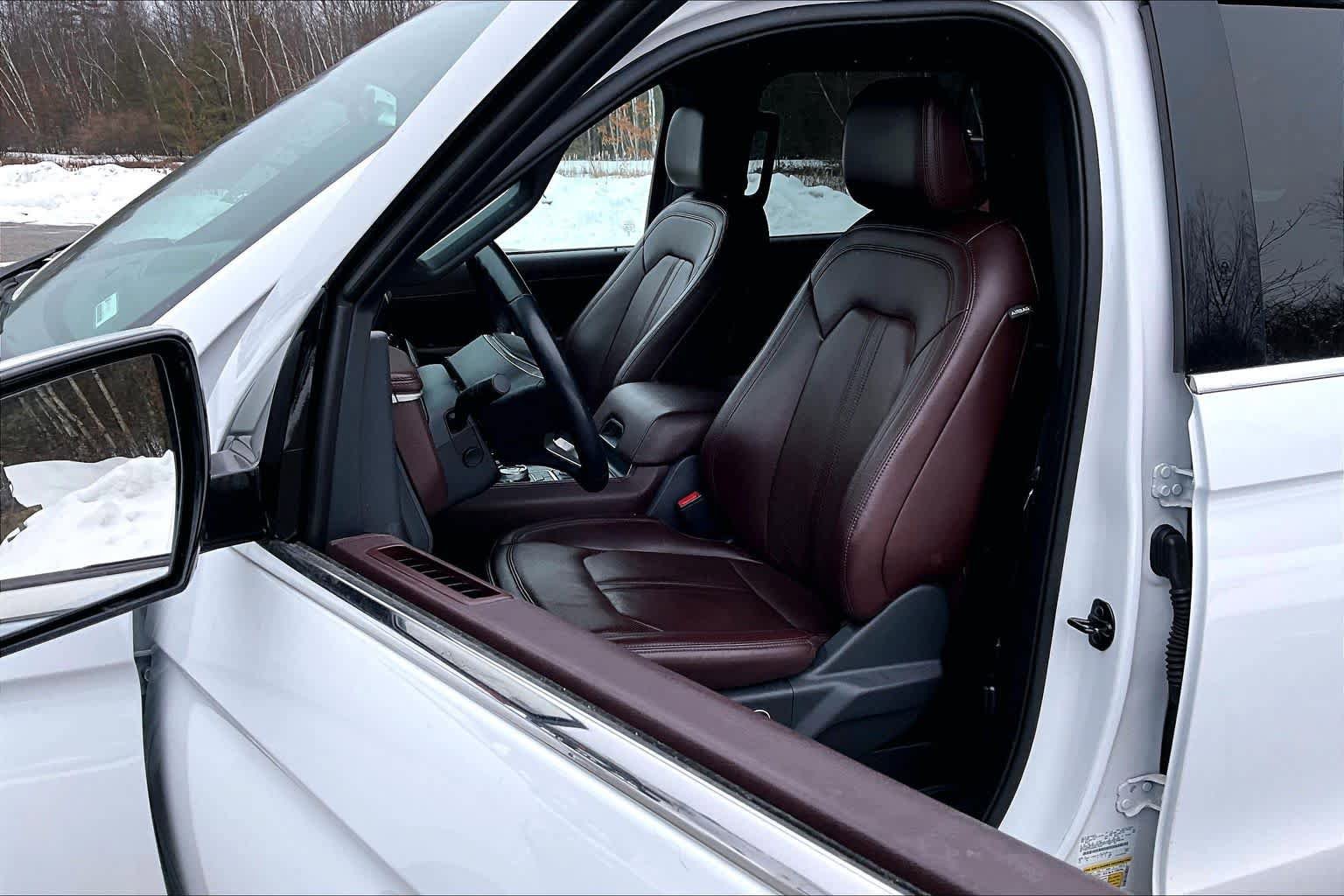 Certified 2024 Ford Expedition Limited AWD/4WD image 9