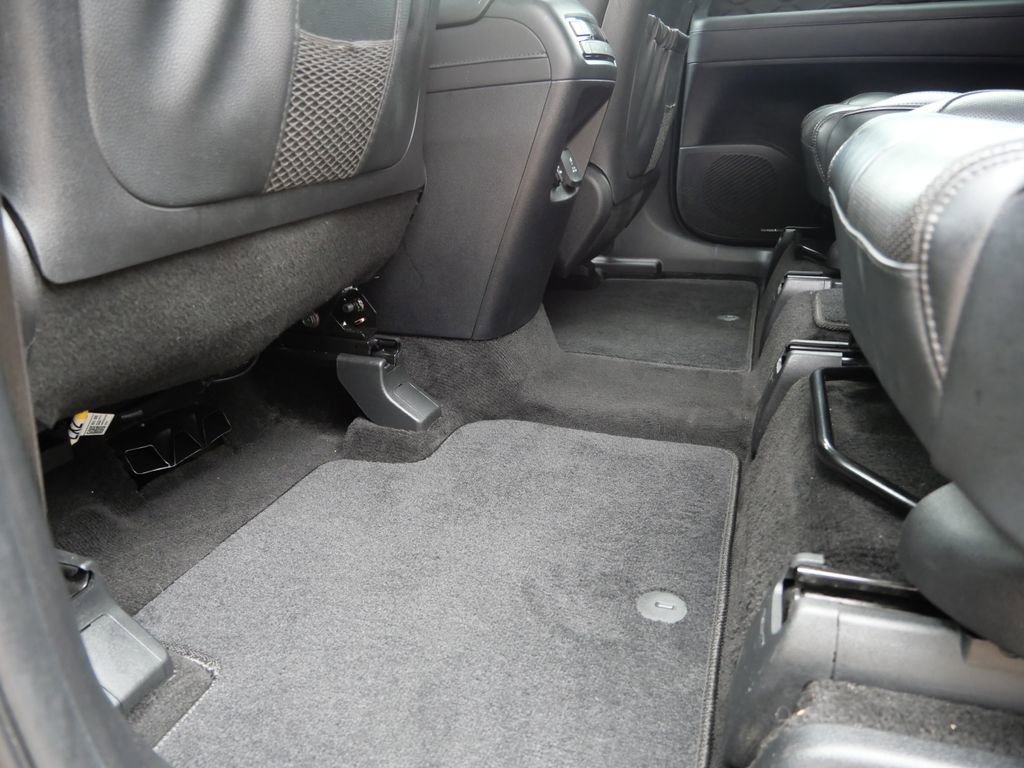 Used 2020 Hyundai Palisade Limited FWD image 15