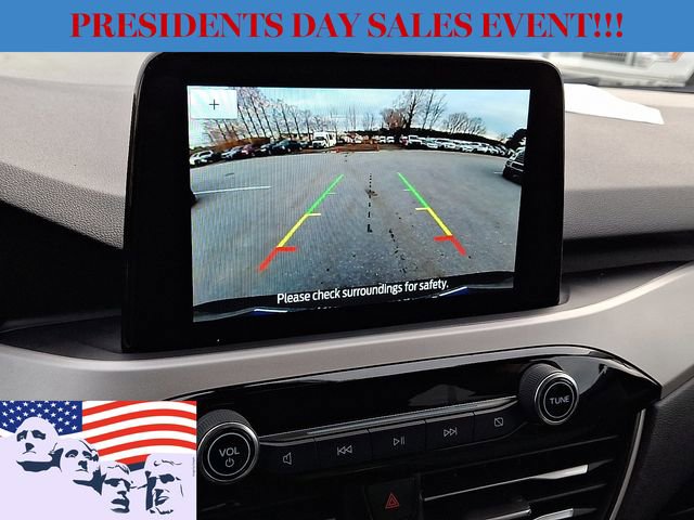 Certified 2022 Ford Escape SE w/ SE Sport Appearance Package image 24