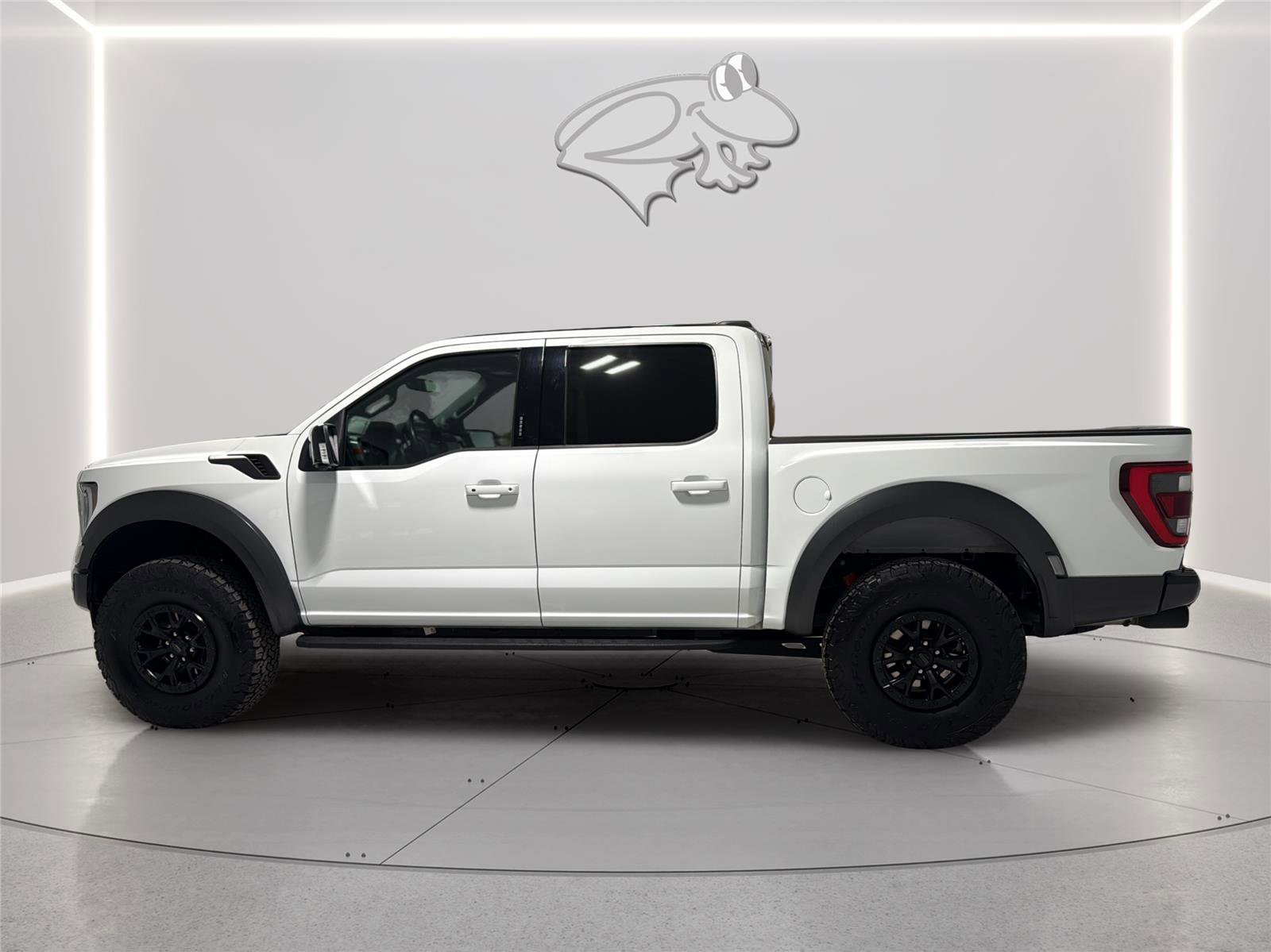 Certified 2023 Ford F150 Raptor w/ Raptor 37 Performance Package AWD/4WD image 2