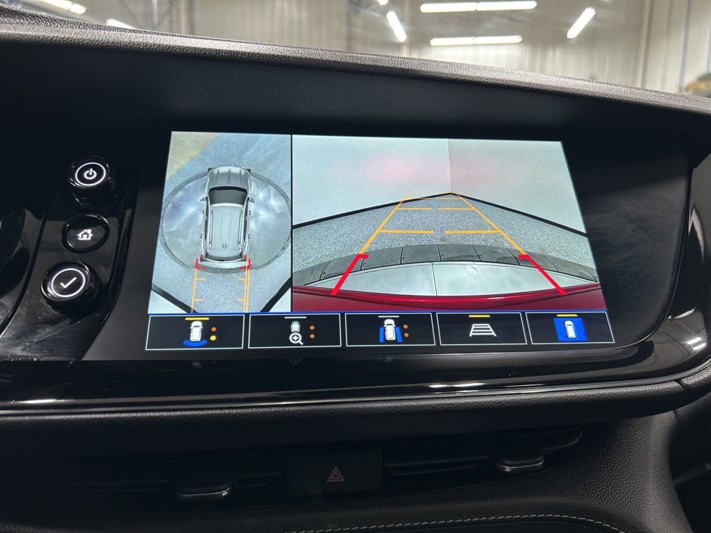 Used 2023 Buick Envision Avenir AWD/4WD image 24