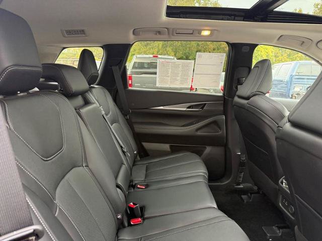 Used 2024 INFINITI QX60 Luxe AWD/4WD image 9