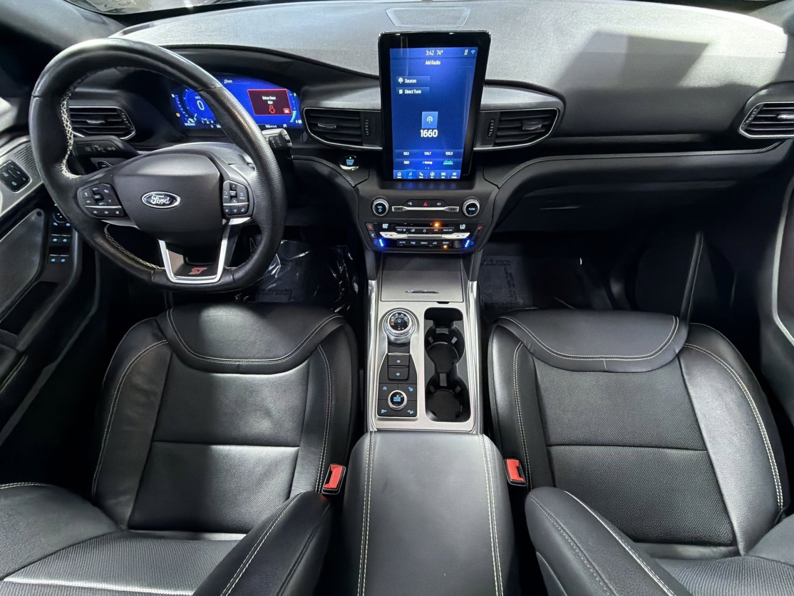 Certified 2020 Ford Explorer ST w/ Premium Technology Package AWD/4WD image 38
