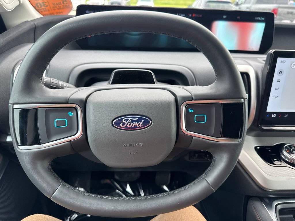 Certified 2025 Ford Expedition Max Active AWD/4WD image 12