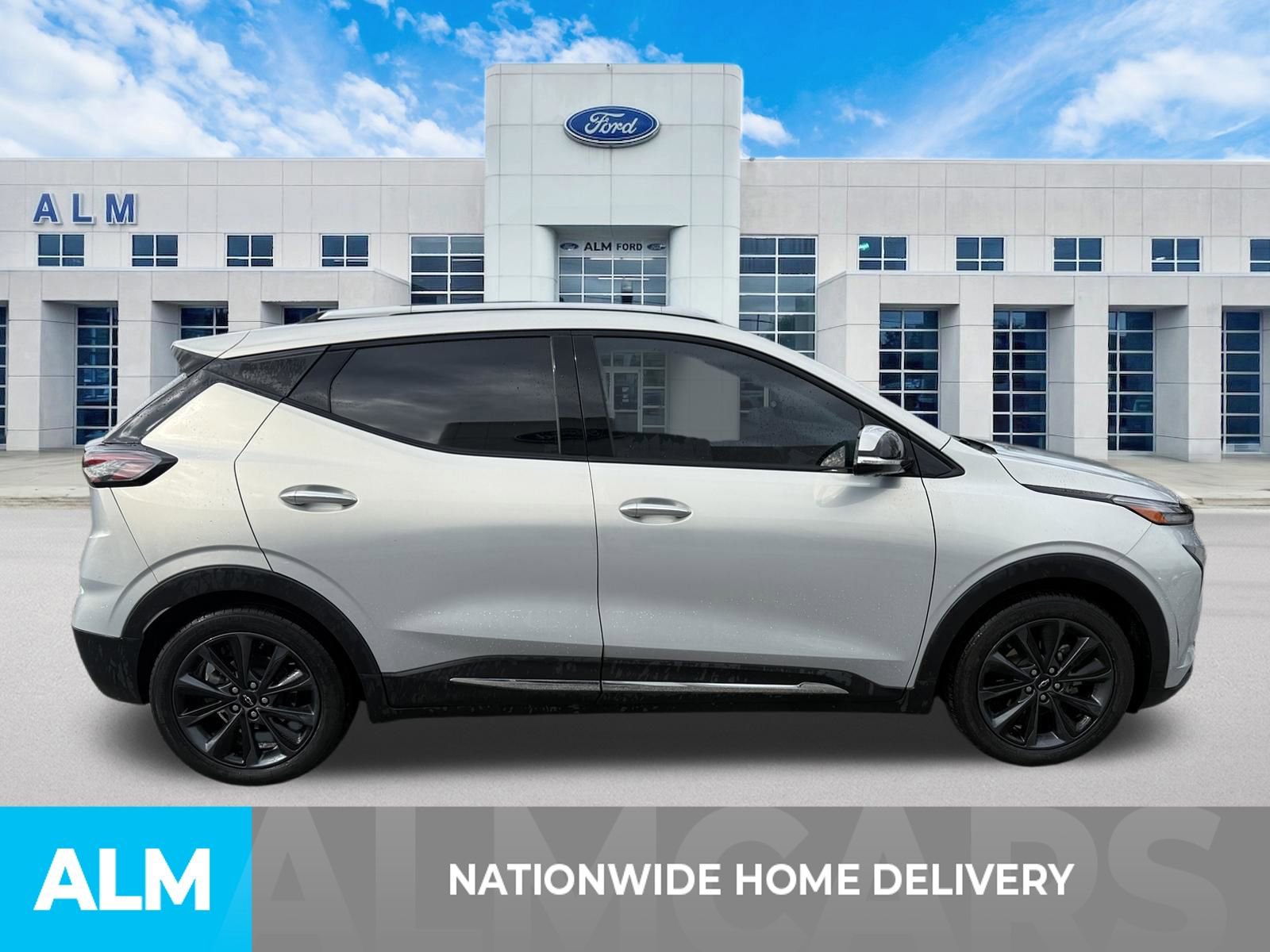 Used 2022 Chevrolet Bolt EUV Premier w/ Launch Edition image 4