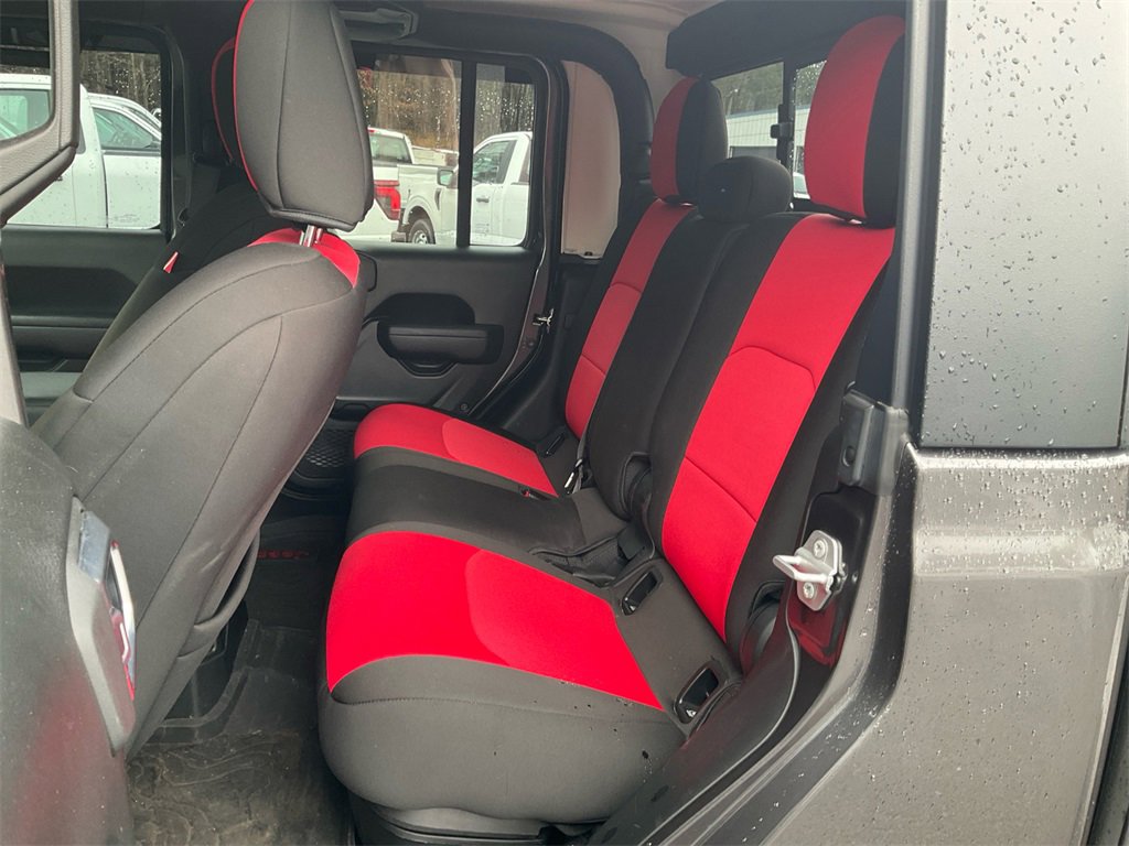 Used 2022 Jeep Gladiator Sport image 14