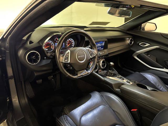 Used 2020 Chevrolet Camaro LT w/ RS Package RWD image 4