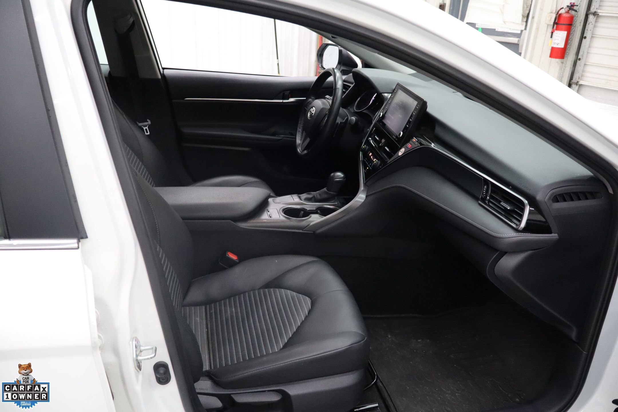 Used 2024 Toyota Camry SE w/ Cold Weather Package image 36