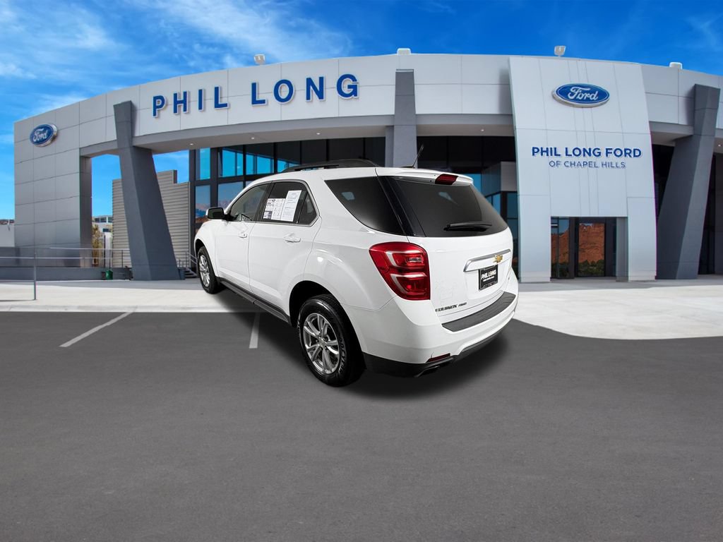 Used 2017 Chevrolet Equinox LT w/ Convenience Package AWD/4WD image 3