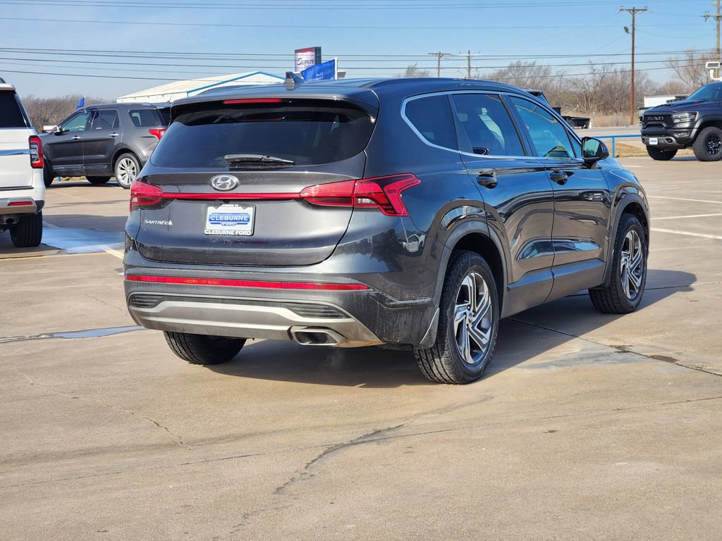 Used 2022 Hyundai Santa Fe SE image 5