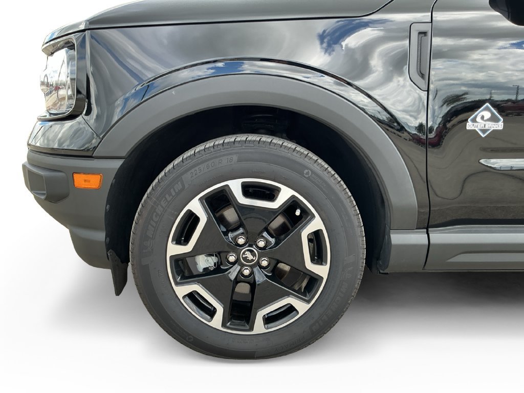 Certified 2023 Ford Bronco Sport Outer Banks w/ Tech Package AWD/4WD image 14