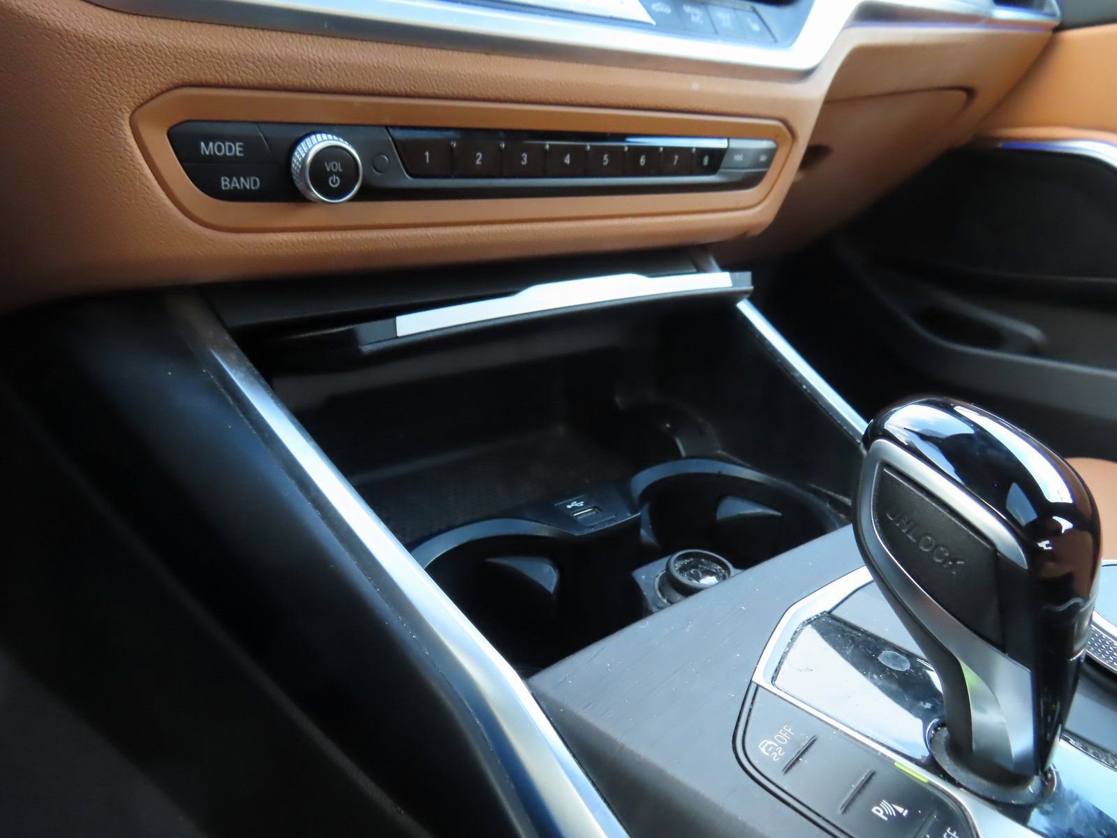 Used 2022 BMW 330i xDrive 330i xDrive w/ Driving Assistance Package image 28