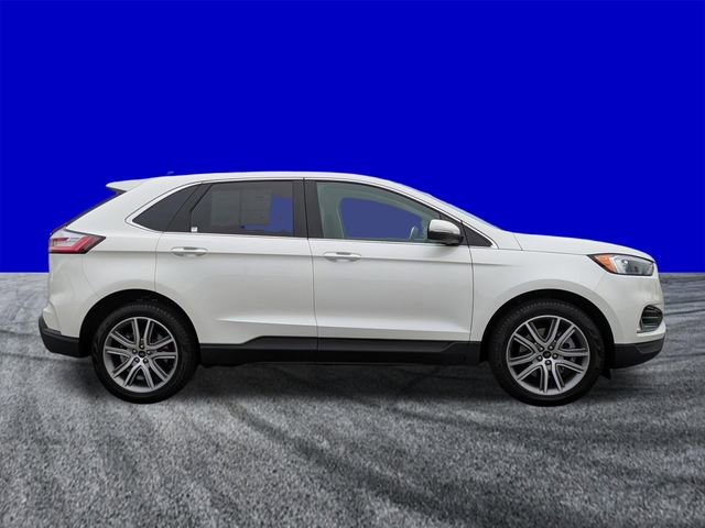 Certified 2023 Ford Edge Titanium w/ Class II Trailer Tow Package image 3