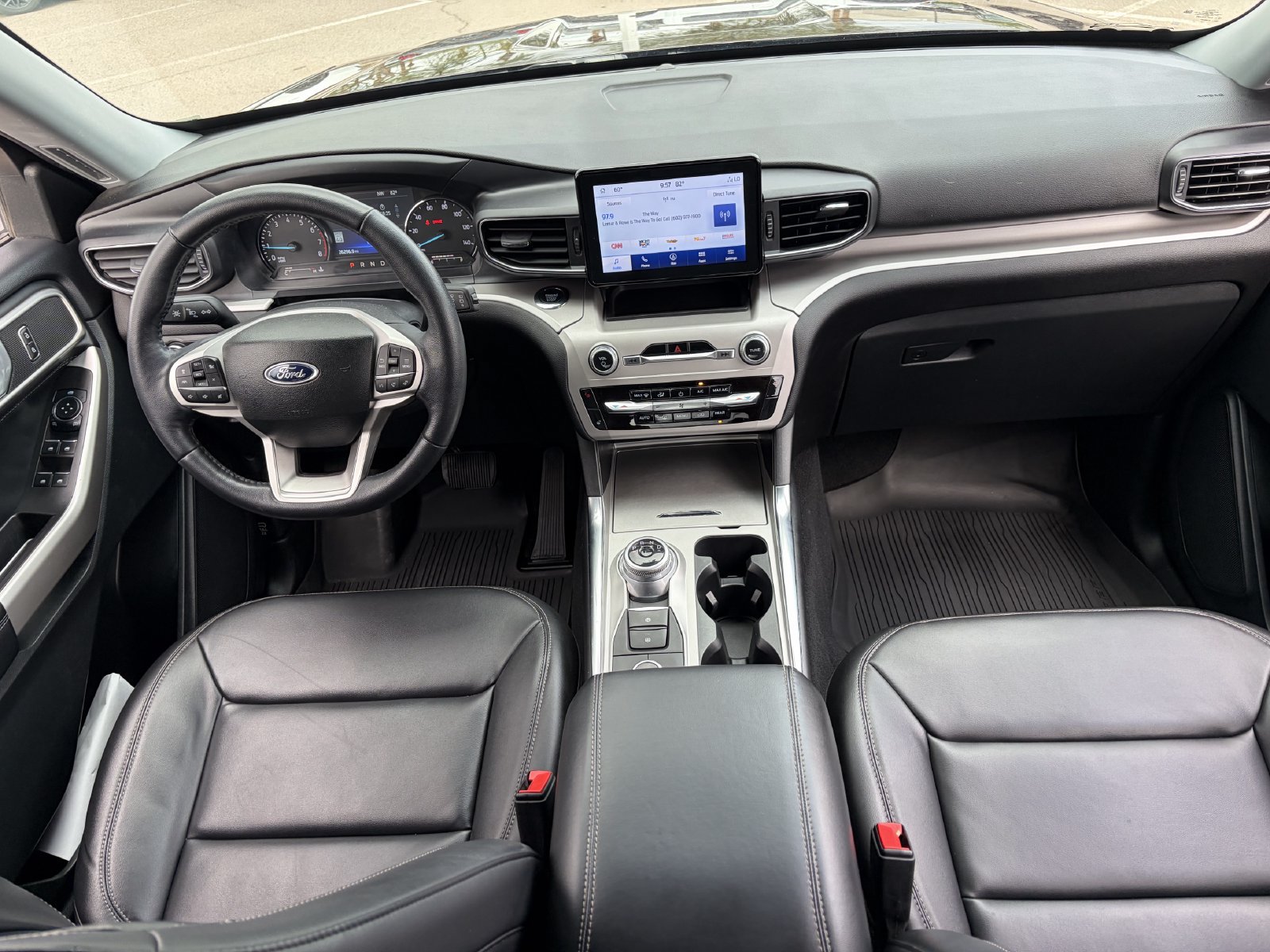 Certified 2023 Ford Explorer XLT w/ Equipment Group 202A AWD/4WD image 18