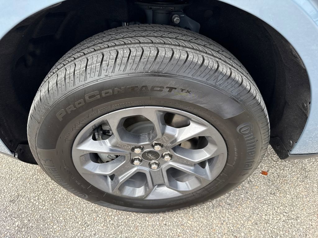 Certified 2025 Ford Maverick XLT image 12