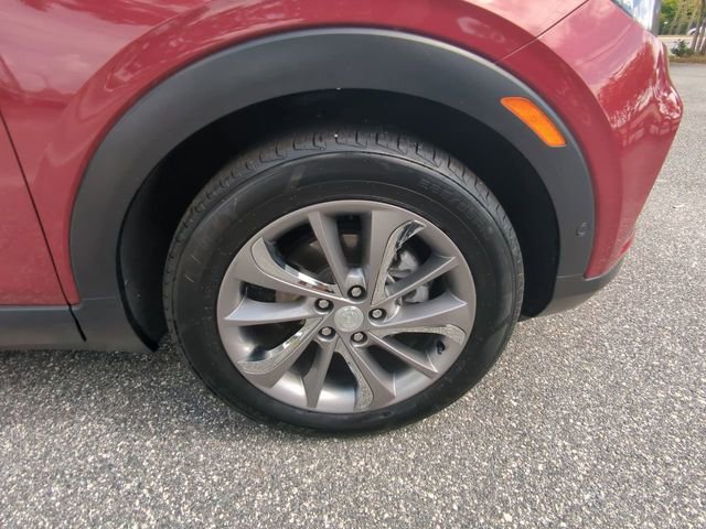 Used 2020 Buick Encore GX Essence w/ Experience Buick Package FWD image 12