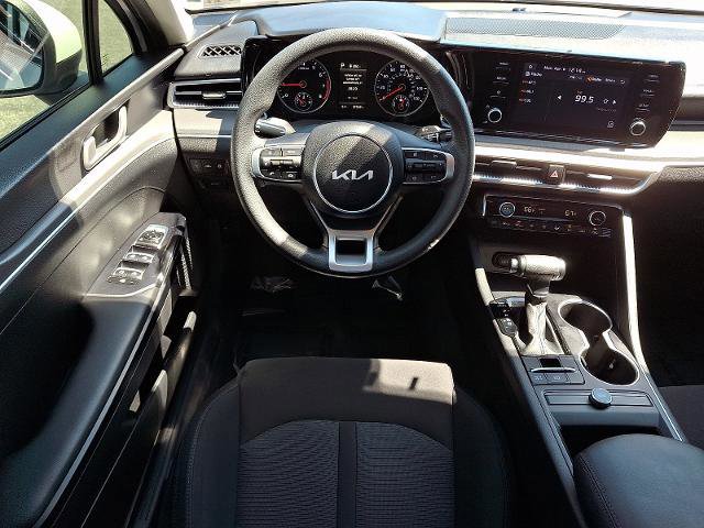 Used 2022 Kia K5 LXS image 12