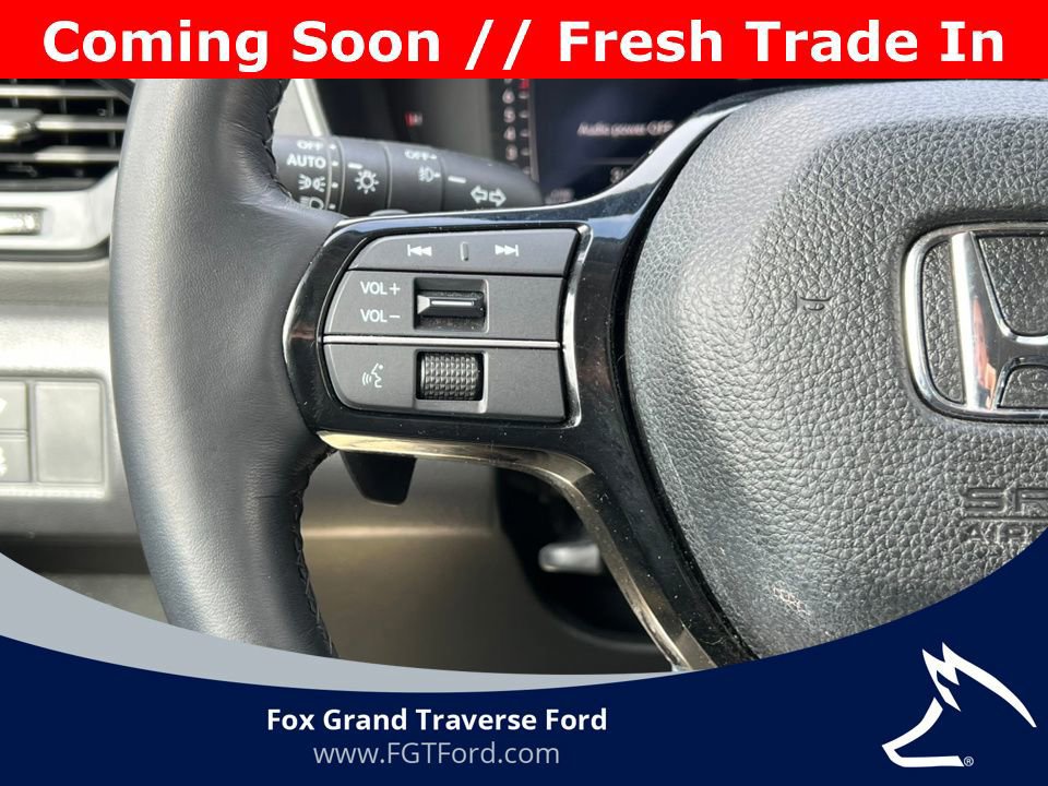 Used 2024 Honda Pilot Elite image 23