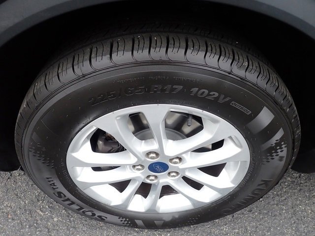 Certified 2022 Ford Escape SE w/ Cold Weather Package image 12